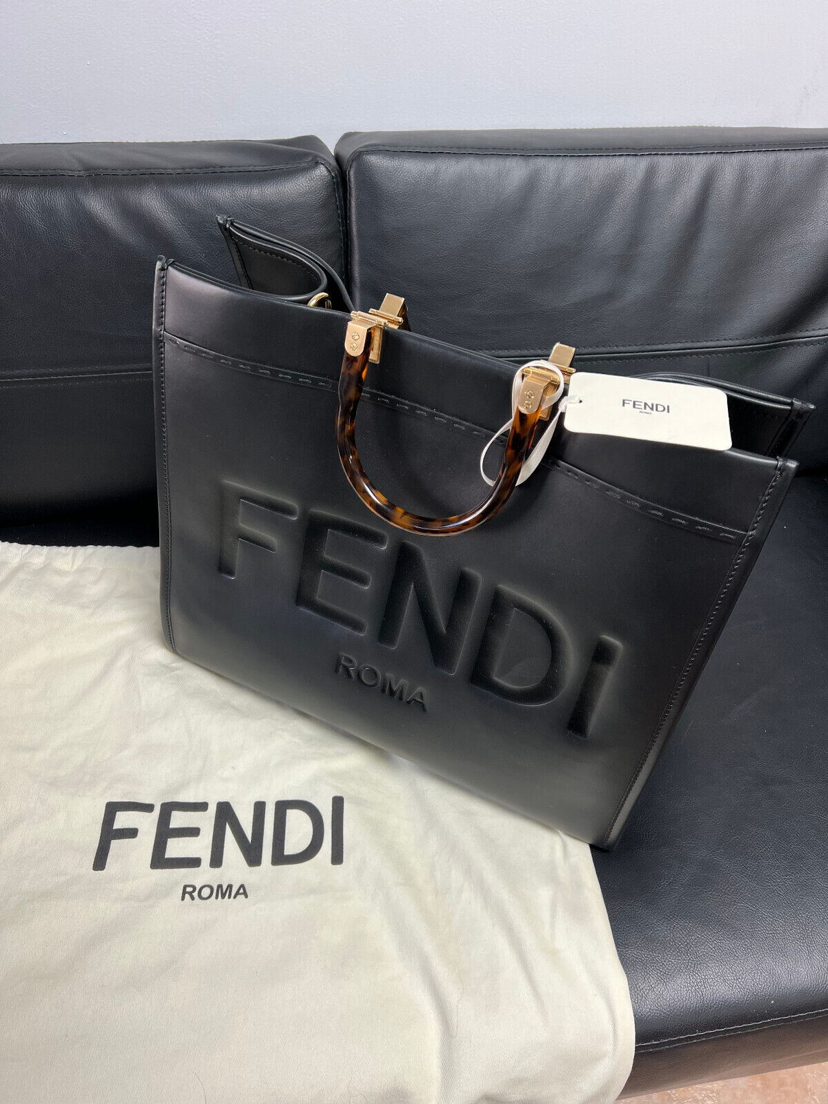 Fendi Sunshine Large Leather Tote Bag