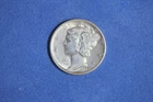 ESTATE FIND 1942 D- MERCURY DIME #K54101