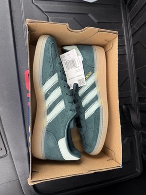 adidas Handball Spezial Women s Suede Low Top Aurora Ivy Ash Green Gum JR0847