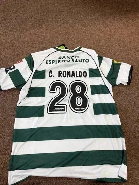 Camiseta deportiva Cristiano Ronaldo Sporting CP 2002/03 Foto 2 de 4