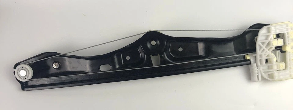 动力窗调节器 2016 宝马 330e 左后驱动器 — 第 4/4 张图片