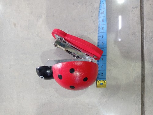 SPILLATRICE CUCITRICE MINI PUNTI 10#METALLICI PINZATRICE FOGLI CASA UFFICIO🐞🐞 - Foto 8 di 8
