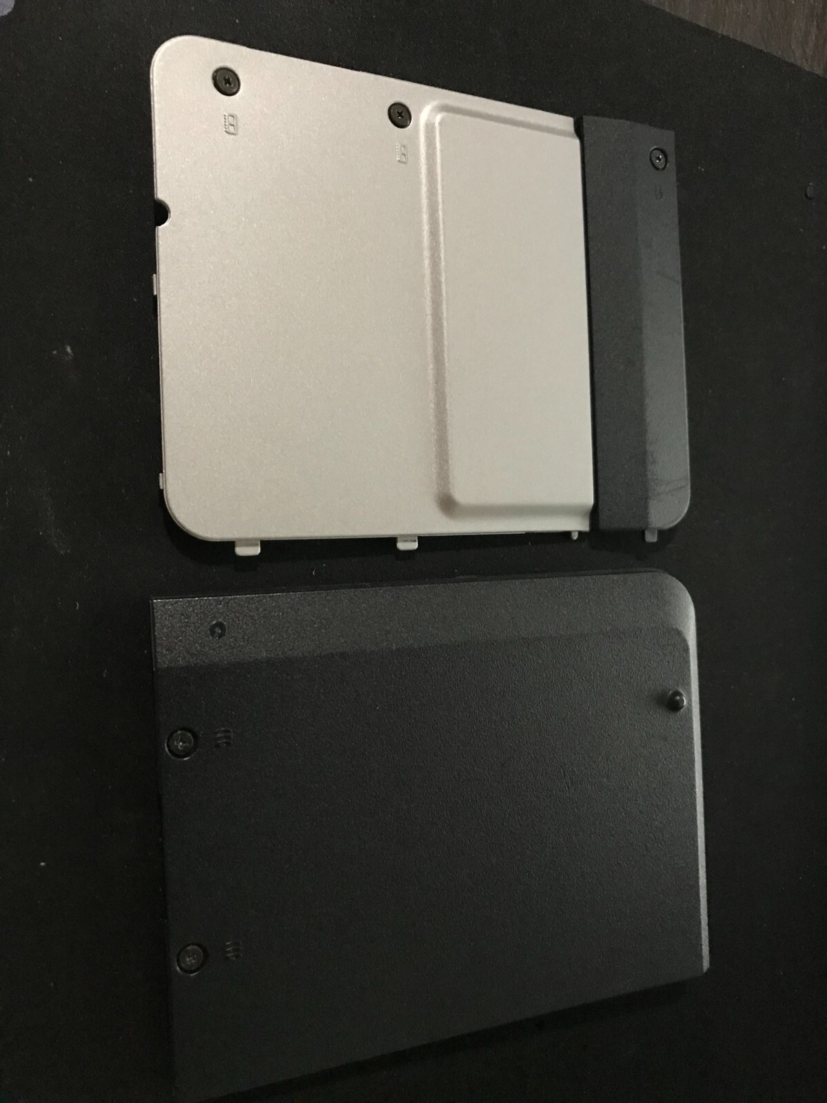 HP Pavilion DV4000 60.40E30.001 383469001 WIFI Wireless Access Door