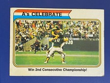 ⚾ 1974 Topps Baseball Base Card #479 - A's Celebrate ⚾