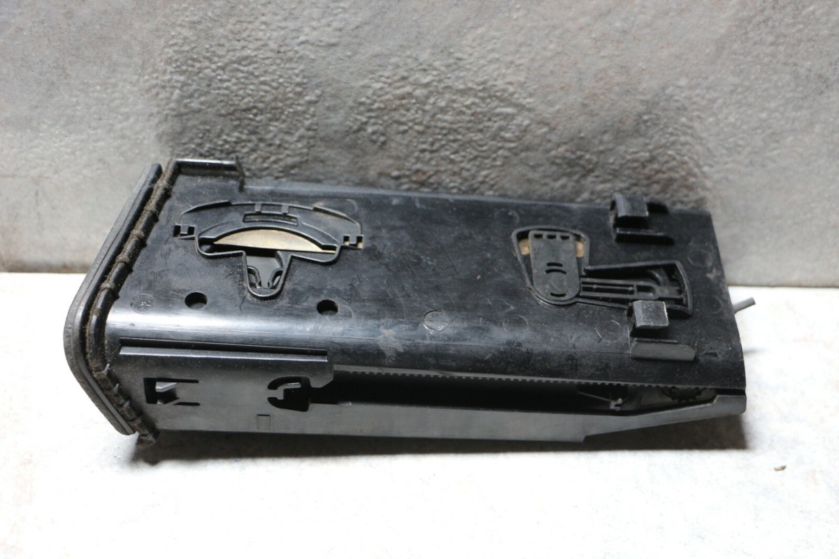 ORIGINAL Mercedes Benz E-klasse W211 Ablagefach Brillenfach 