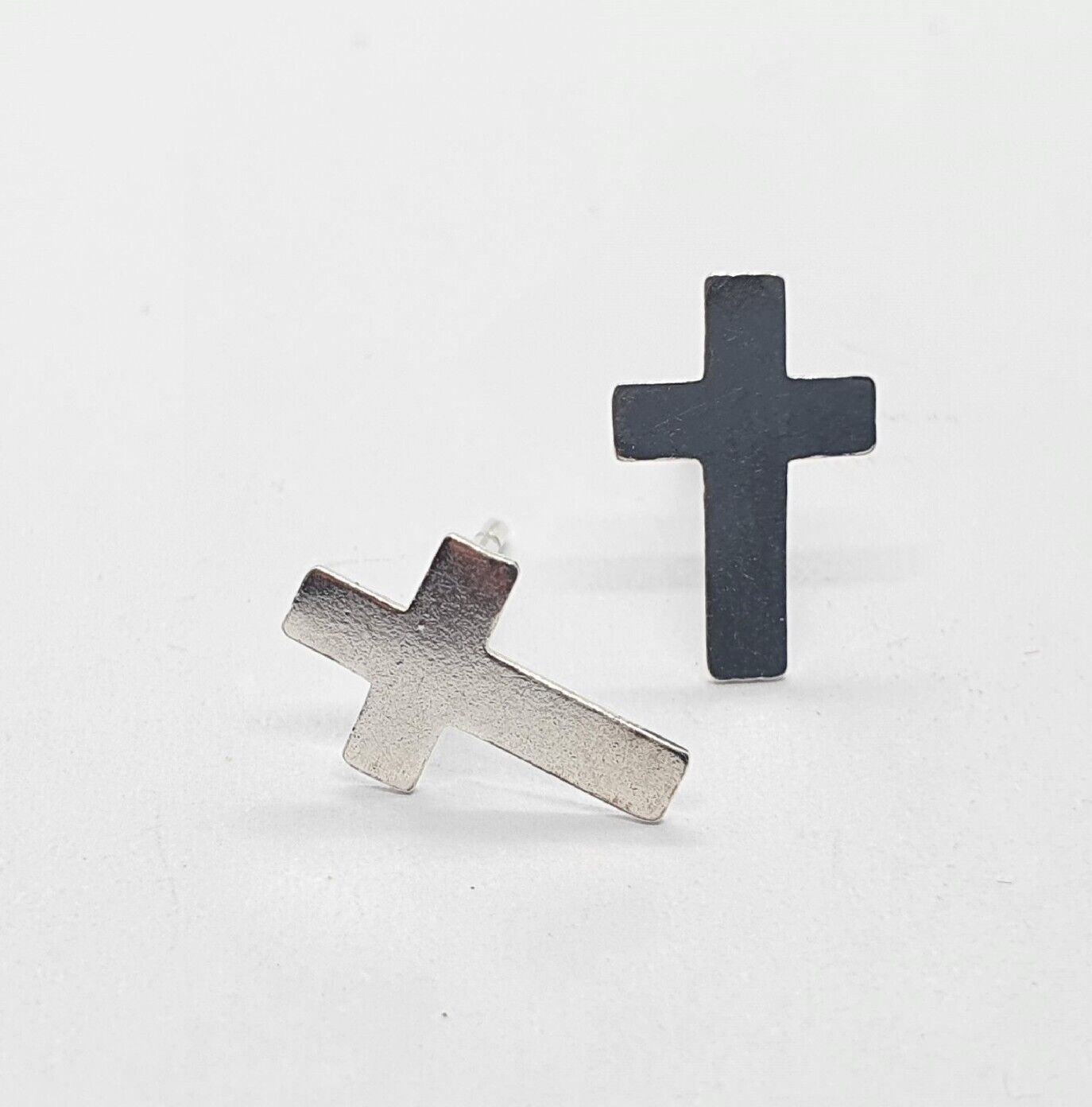 Solid Sterling Silver 925 Religious Cross Stud Ea… - image 1