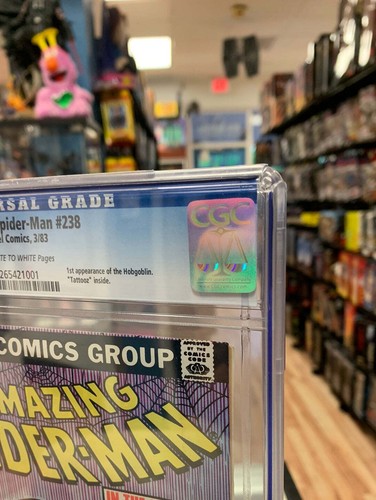 Amazing Spider-Man 238 (CGC Graded 9.4, Marvel) 1st App Hobgoblin - Picture 2 of 19