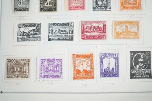 AFGHANISTAN 1910–1960s COLLECTION OF 425+ STAMPS MINT & USED ON SCOTT PAGES - Picture 3 of 24