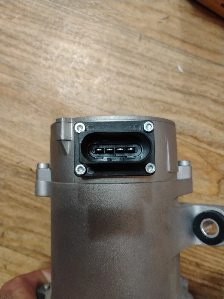 Bomba de refrigerante de agua eléctrica OEM BMW 7604027 BMW X3 M3 M325 Foto 3 de 4