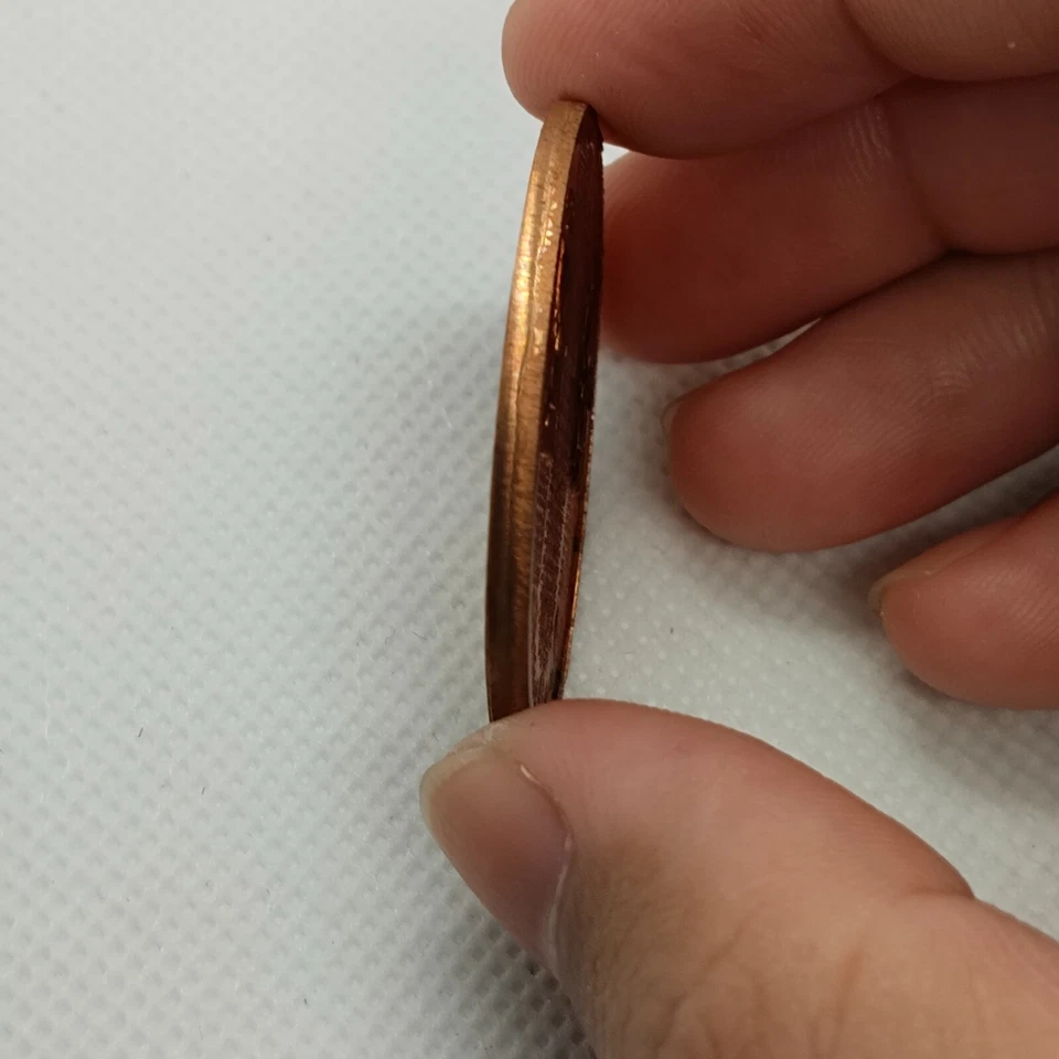 Amuleto Tailandés Naga Dios Moneda OVNI Suerte Dije Rico Amor Budda Ajarn Mamá Raro Foto 4 de 4