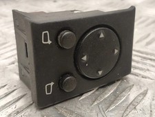 Retroviseur gauche (ou coque) Audi 50