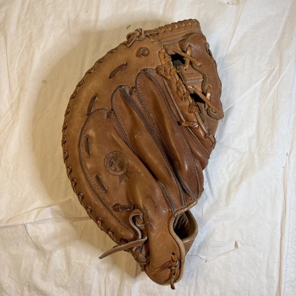 Лот винтажных бейсбольных перчаток перчатка лот из 3 перчаток первой базы - Изображение 3 из 4