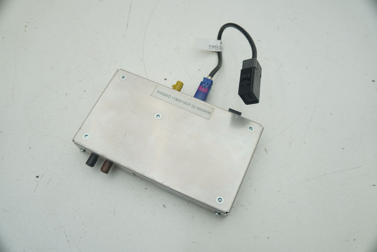 Satellite Radio SDARS Control Module Unit OEM 11M3010CP McLaren 650S 2015
