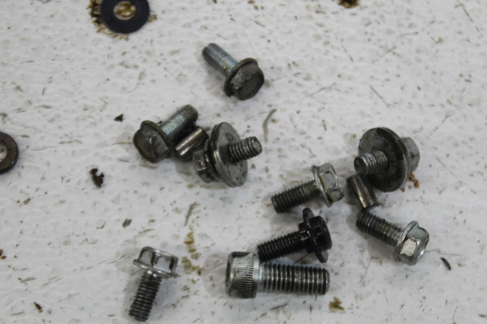 Honda CBR954RR 2002-2003 motor transmisión engranajes tranny Foto 2 de 4