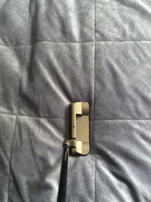 Bettinardi BB1-Wide Hive Putter w/ Sound Slot