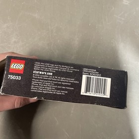 Lego 75033 Microfighters Star Destroyer w/Imperial Crew, has Damaged Box