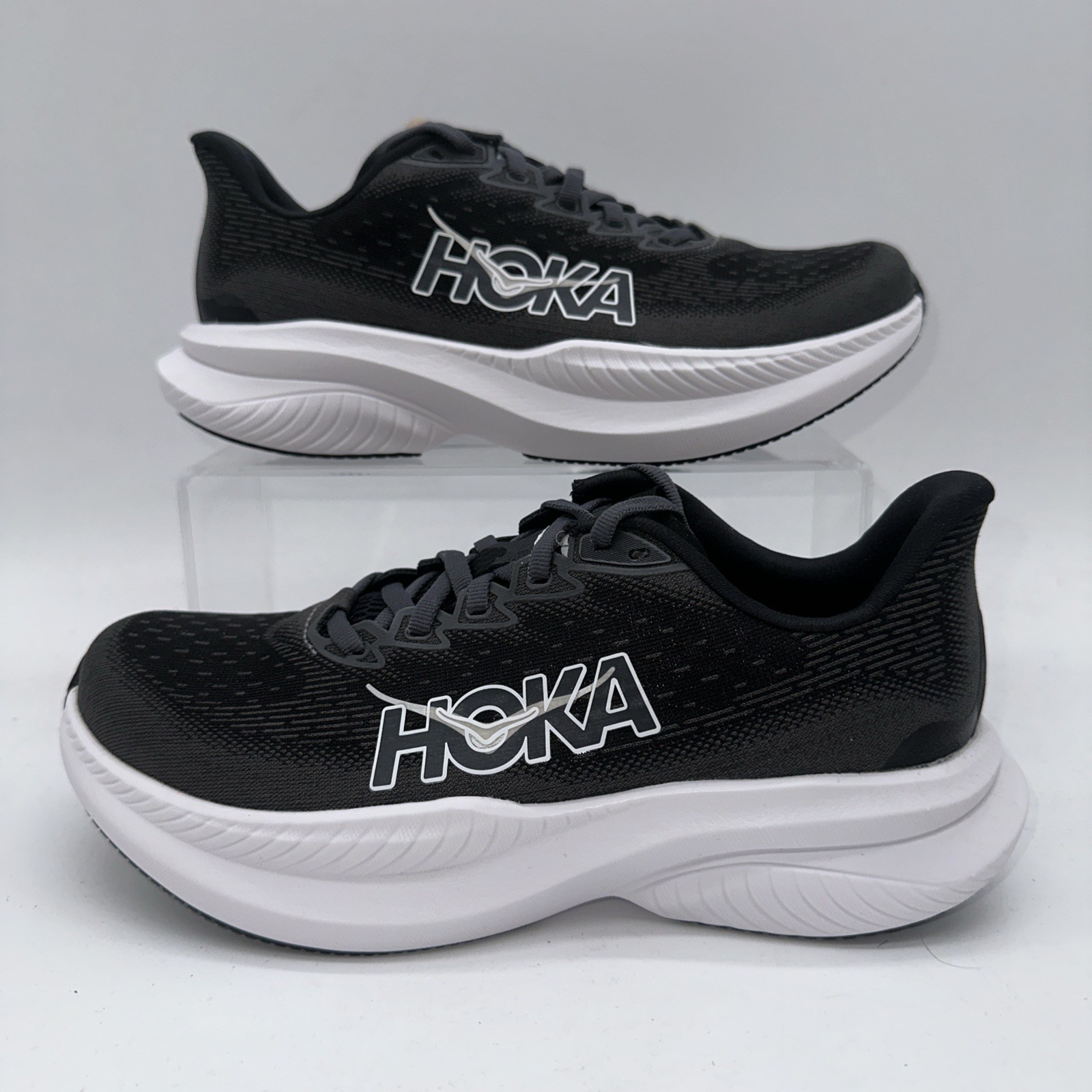 Hoka One One Women's Size 8.5 Mach 6 (1147810 BWHT) Black Running Sports