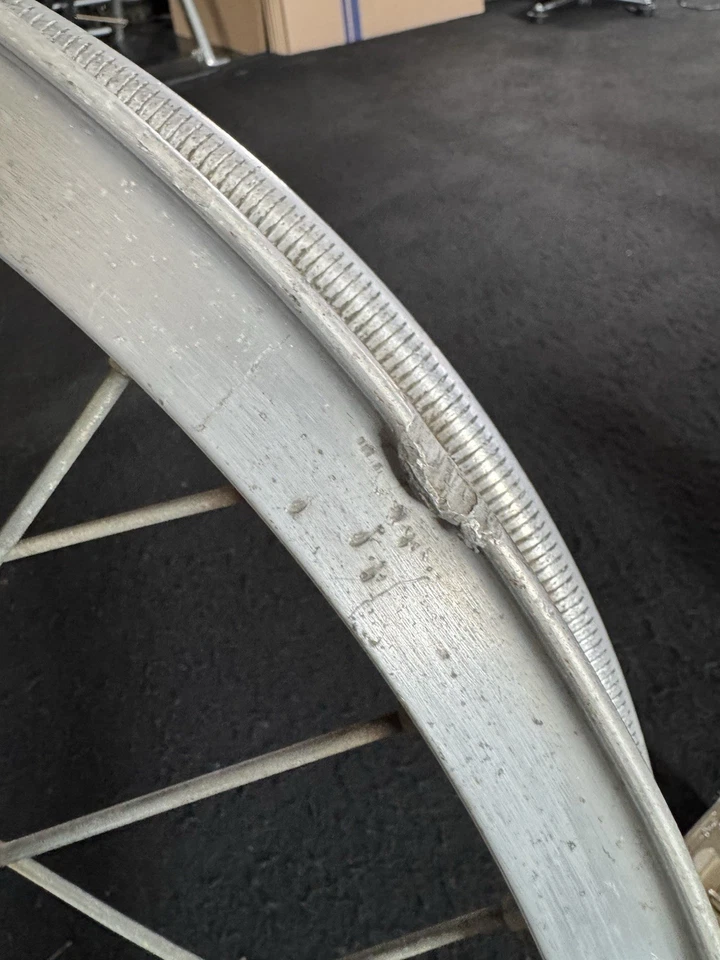 Bultaco Pursang 1974 rueda delantera $55 + envío Foto 4 de 4