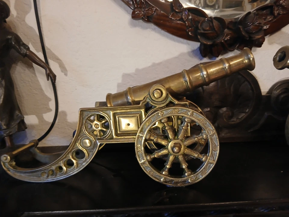 A PAIR Vintage Old Antique BRASS gun cannon army war canon heavy 17.5" 7kg each  - Image 2 of 4