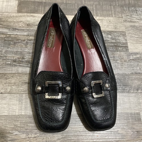 Black leather loafers shoes low heel 