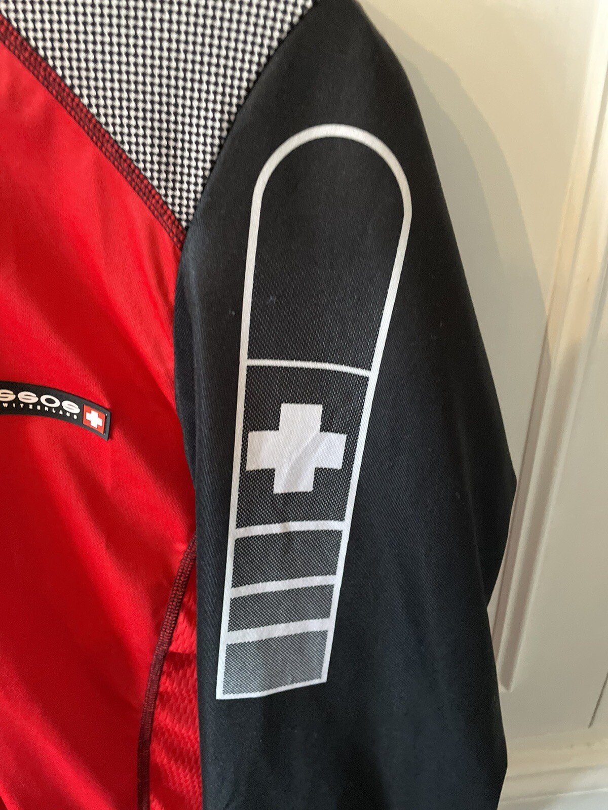 assos airblock jacket