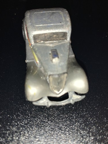 Vintage 1979 Hot Wheels '34 Ford Coupe ~ Silver with Orange & Yellow Flames - Picture 2 of 4
