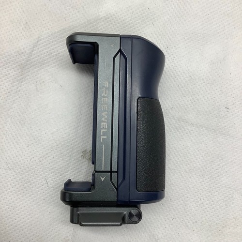 Freewell Versatile Bluetooth Smartphone Selfie Grip with ARCA Standard, Cold ... - Photo 4 sur 11