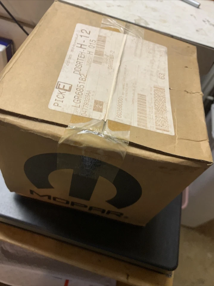 Cubo de rolamento de roda traseira Charger/Magnum/Chrysler 300 Mopar 04779328AA novo na caixa original - Imagem 3 de 4