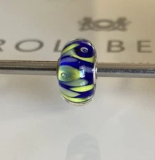 Trollbeads Neon Petals On Blue Bead