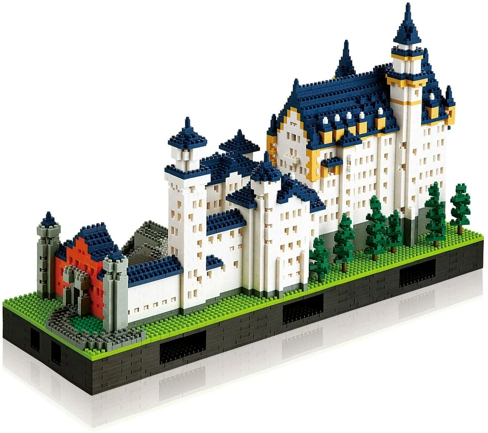 Nanoblock Schloss Neuschwanstein Castle DELUXE EDITION Japan New with Tracking - Image 4 of 4