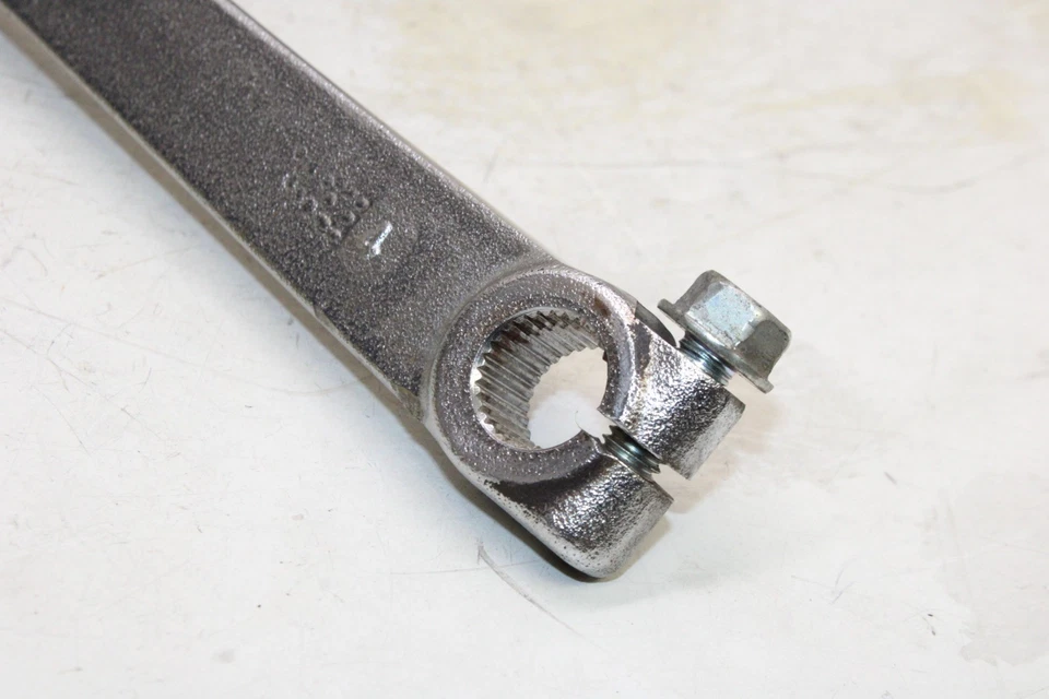 06-24 川崎 VULCAN 900 VN900D 经典 LT 原始设备制造商右后置制动脚踏板 — 第 4/4 张图片