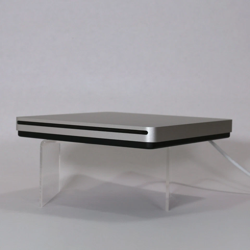 Apple USB SuperDrive CD/DVD 外置驱动器 A1379 带盒 — 第 3/3 张图片