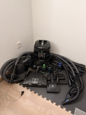 HYLA EST Staubsauger Ventus Elektrobürste Nimbus Plus Nassreiniger uvm. + OVP! 