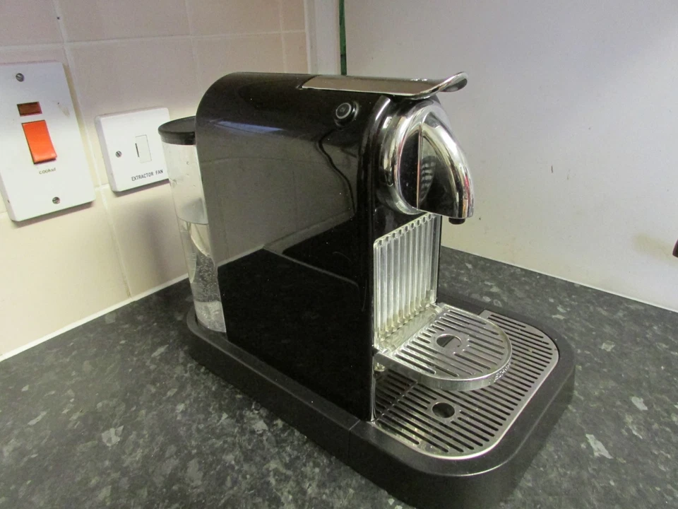 Nespresso CitiZ & Milk, photo 2 of 5