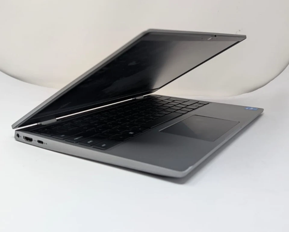 Dell Latitude 3330 · i5-1155G7 · 8GB · 256GB, foto 4 di 5