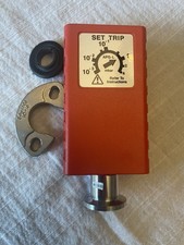 BOC Edwards APG-L-NW16 Pirani Vacuum Gauge - Used
