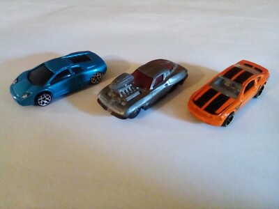 Mattel x 3 Modell Sportwagen - Mustang, Lamborghini, Corvette alles top.