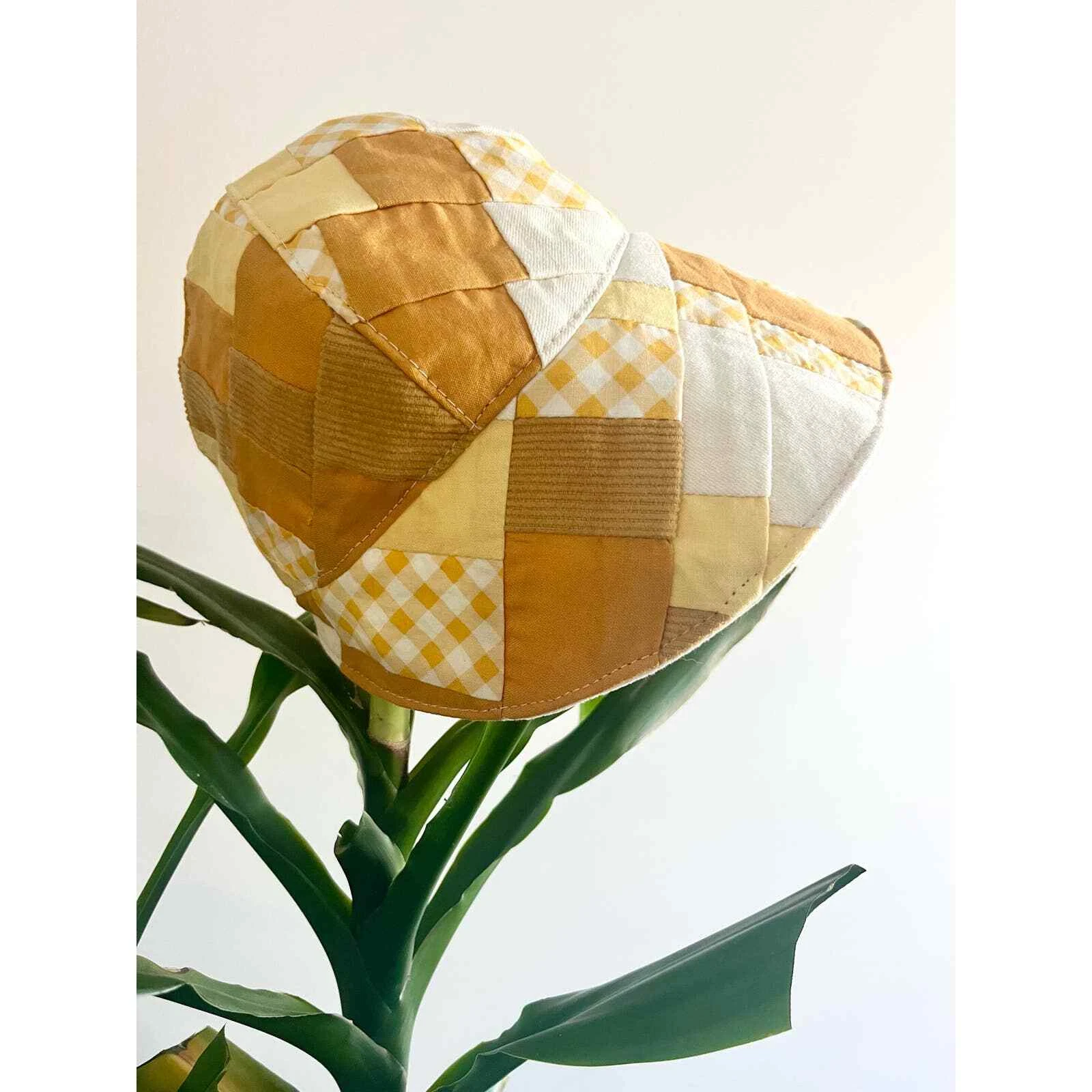 Hand quilted sun hat bonnet, 2T to 4T, baby toddler, yellow patchwork