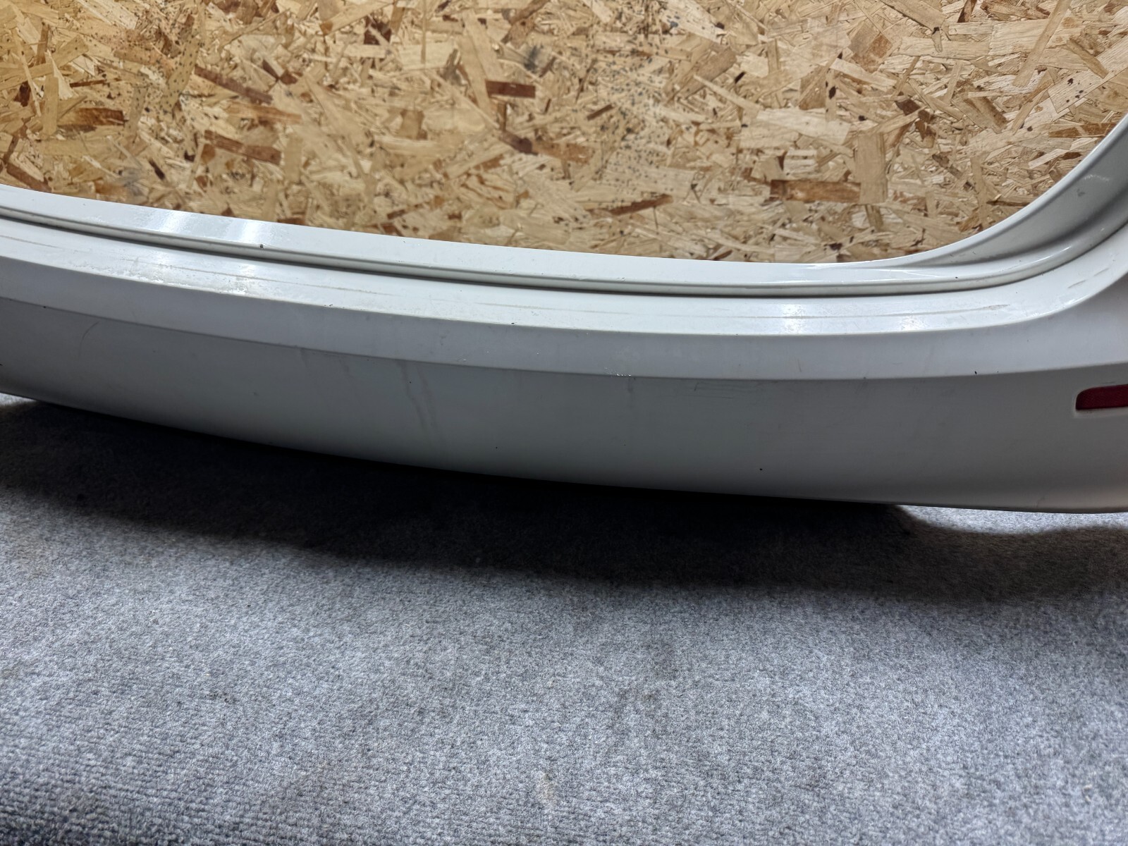MASERATI GHIBLI M157 14-17 OEM REAR BUMPER COVER PANEL W/ VALANCE TRIM WHITE 60K