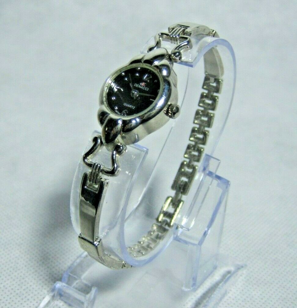 Denacci Women's Elegant Analog-Quartz Stainless Steel Silver Wrist Watch