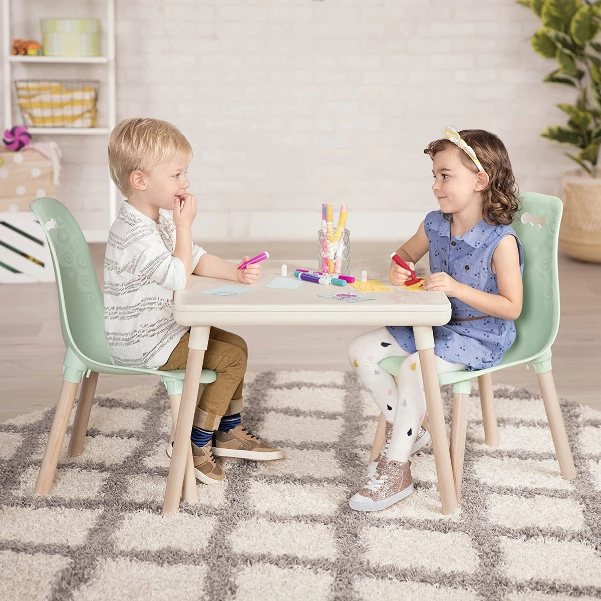 Children's craft online table and chairs