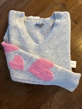 NWT CUPCAKES AND CASHMERE SIZE M SOFT GREY SWEATER W/PINK HEARTS VALENTINES DAY