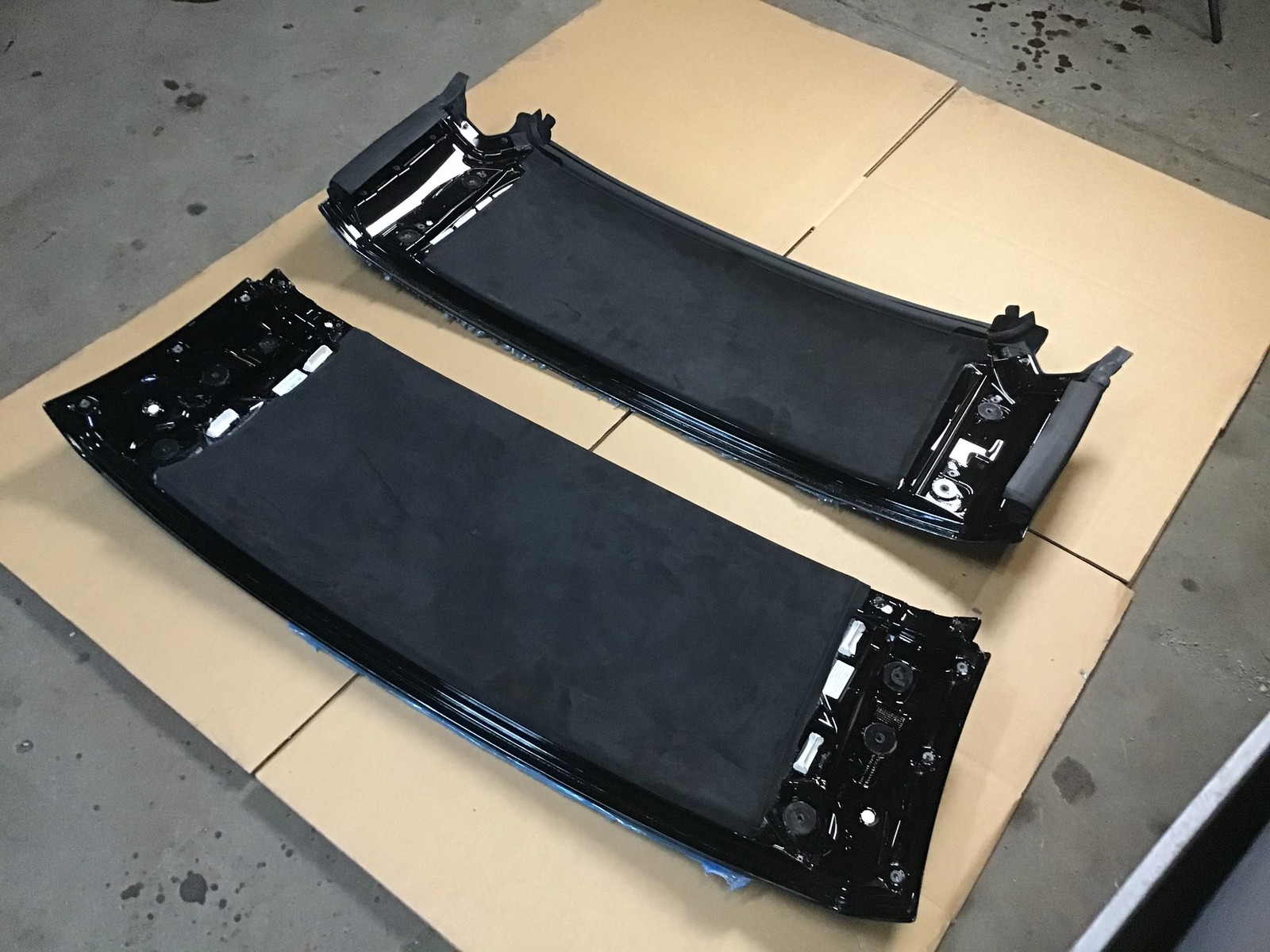 McLaren 650S 2015 Front Rear Roof Top Panel Black Set 2 PCS 15-17 :A