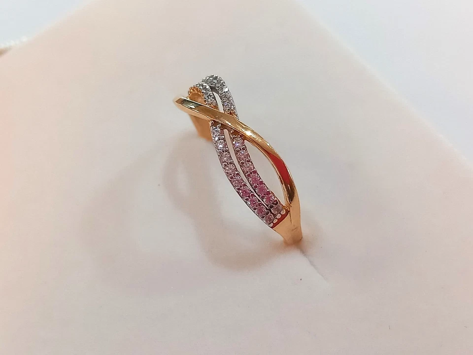 Anello fascia fantasia donna/ragazza oro giallo  18 kt 750 % zirconi bianchi - Immagine 2 di 4