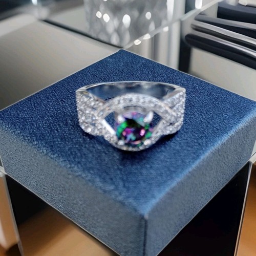 NWOT SIMULATED MYSTIC TOPAZ & SIMULATED DIAMOND COCKTAIL RING Women's Size 8 - Picture 10 of 12