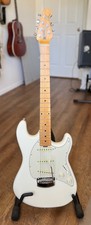 Ernie Ball Music Man Cutlass Electric Guitar Sss Ivory White Excellet W/case