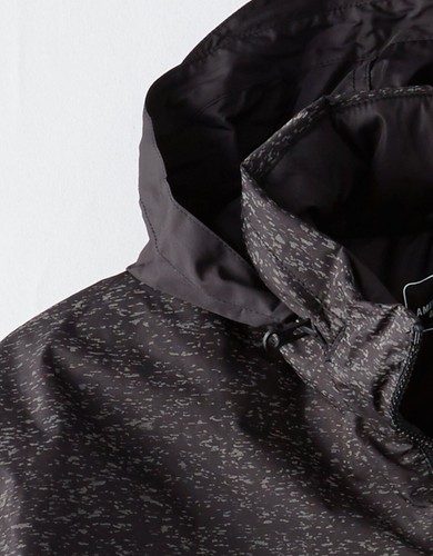 Men's American Eagle AEO Light Mock Neck Reflective Jacket Large Black - New - Picture 2 of 6