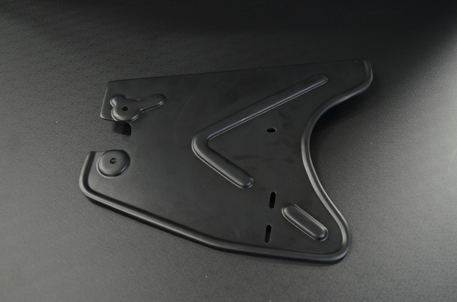 Protection de chaîne SWM RSGS en plastique noir pour moto enduro vintage