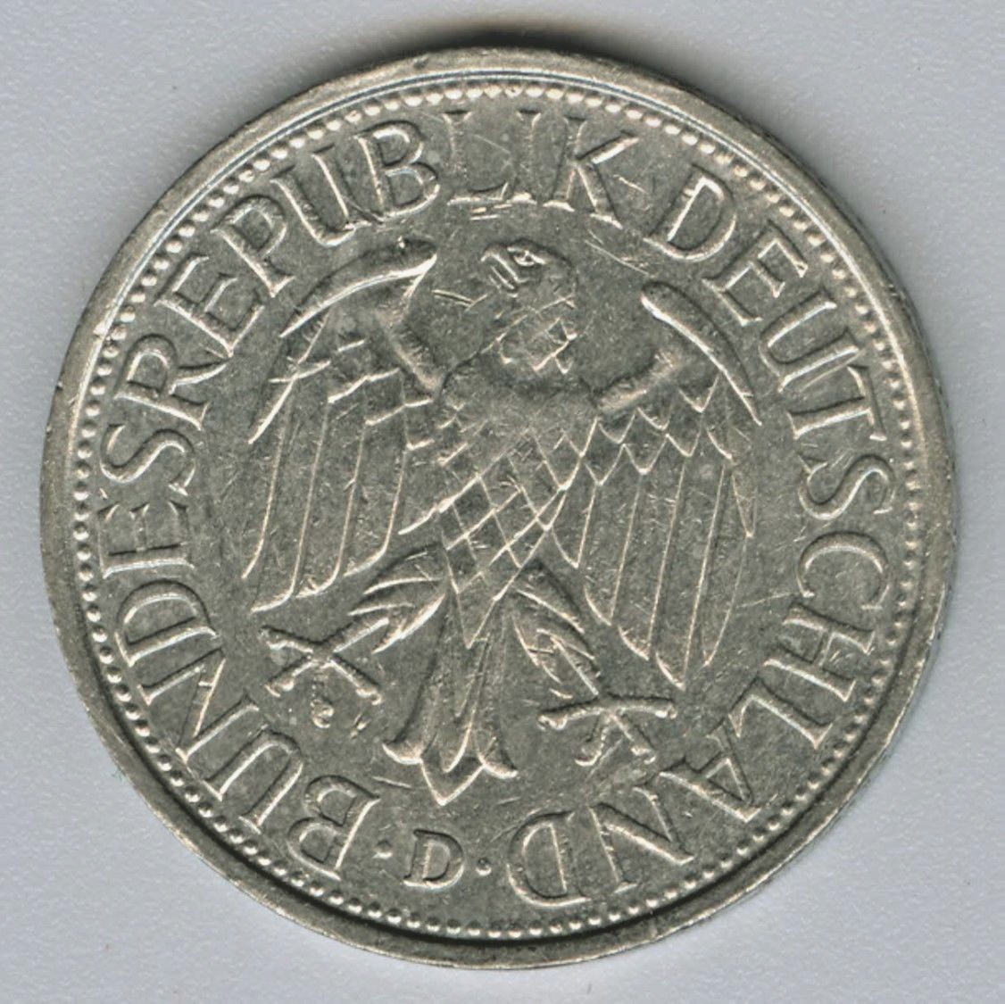 1/2 Deutsche Mark 旧貨幣 GERMANY - 1982 'D' 1 DEUTSCHE MARK (FEDERAL REPUBLIC - WEST
