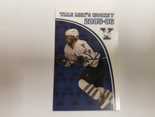 Yale University Bulldogs 2005/06 Men's Hockey Pocket Schedule - NH Register